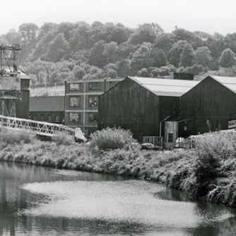 A black and white aerial image of Newark Works of Stothert & Pitt on the Lower Bristol Road, Bath